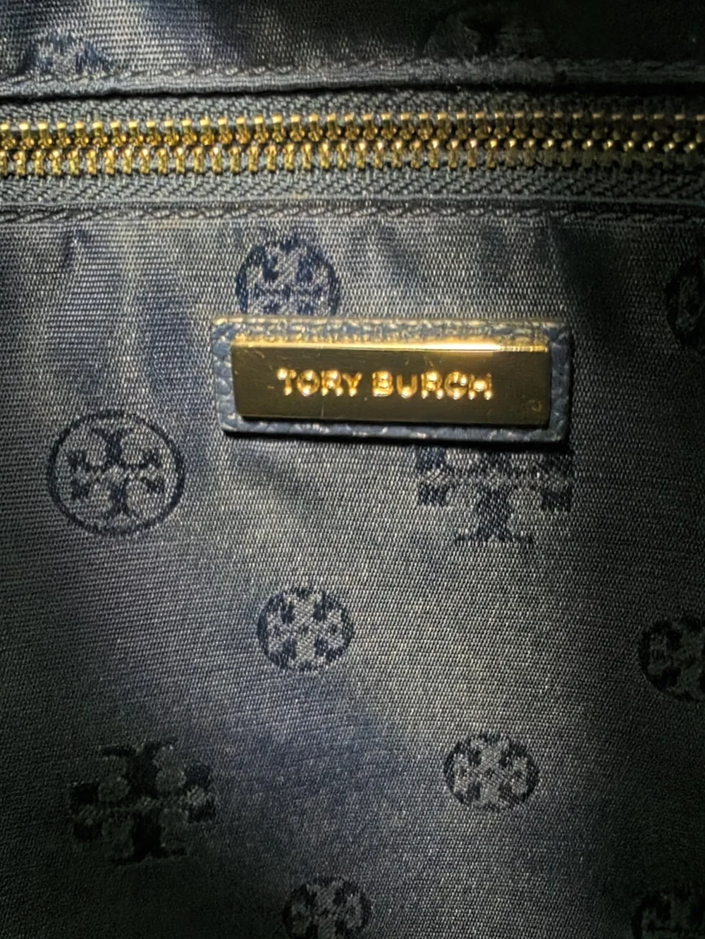Tory Burch Navy Pebbled Leather Messenger Crossbody
